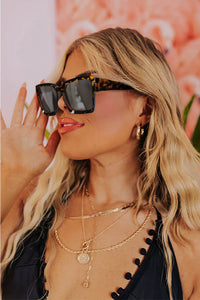 Black Amber Frame Retro Square Sunglasses